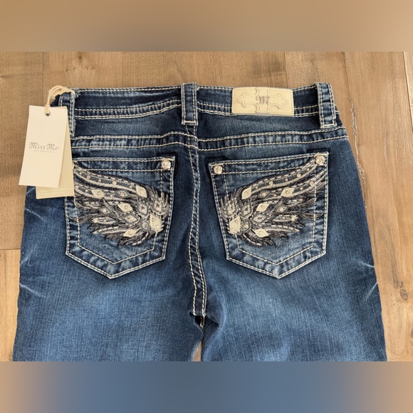 NEW Miss Me Chloe Boot Cut Jeans Women 28 Feather Wing‎ Bling Denim Stitching - Picture 3 of 8